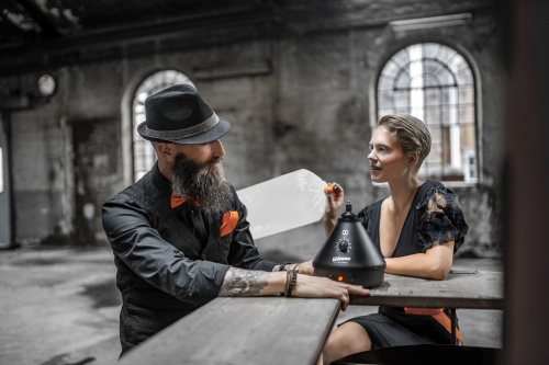 VOLCANO CLASSIC Vaporizer *ONYX Edition* *Refurbished*